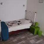 Hébergement de vacances Maison Individuelle à *