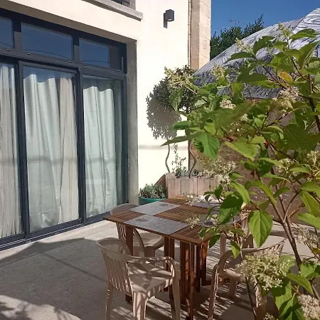 Maison Au Calme Avec Terrasse Et Parking Privé Proche Centre * Caen