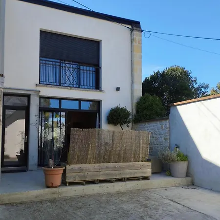 Casa vacanze Maison Au Calme Avec Terrasse Et Parking Privé Proche Centre *