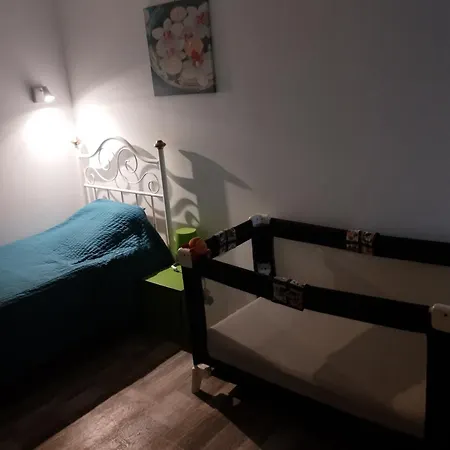 Maison Au Calme Avec Terrasse Et Parking Privé Proche Centre * Caen