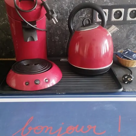 Casa vacanze Maison Au Calme Avec Terrasse Et Parking Privé Proche Centre Caen
