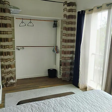 Casa vacanze Maison Au Calme Avec Terrasse Et Parking Privé Proche Centre *
